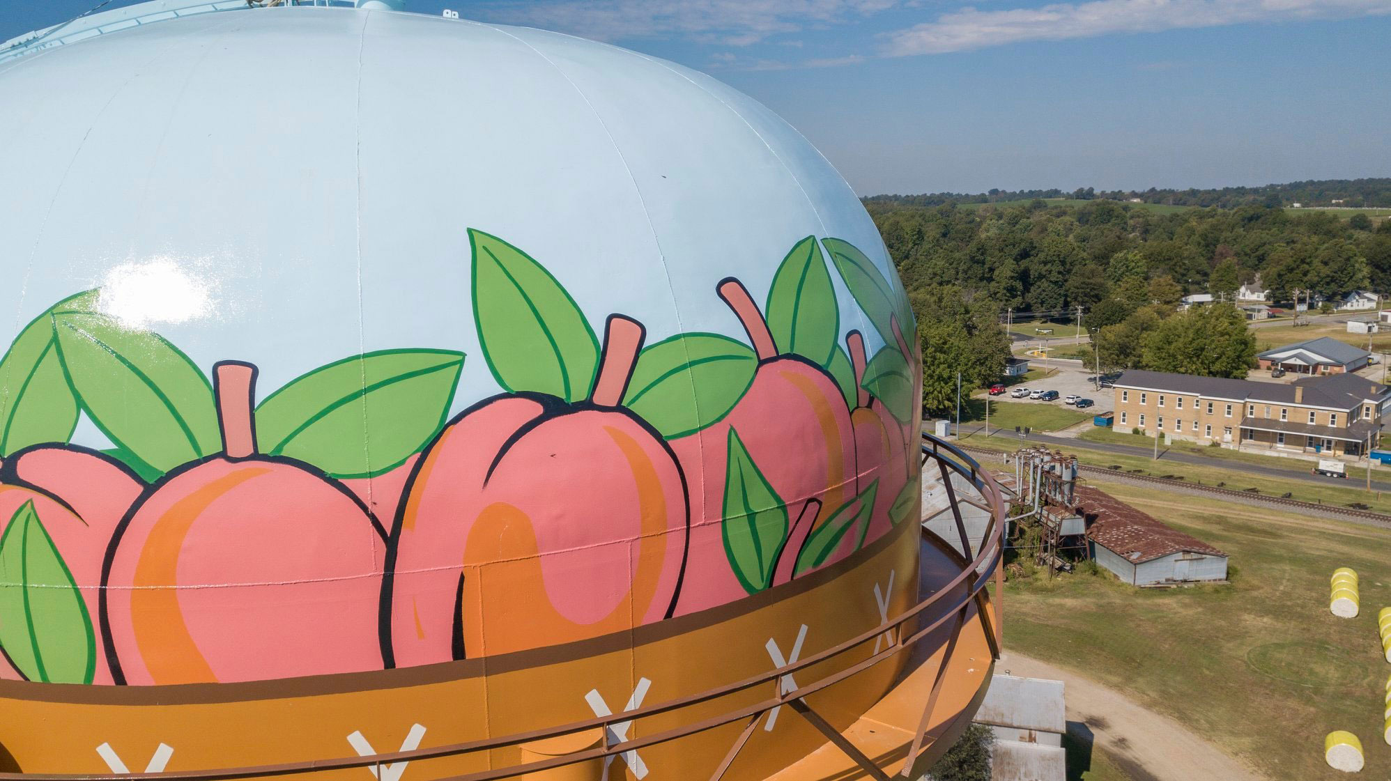 Peach Capital of Missouri Encapsulated In City’s Colorful Water Tank