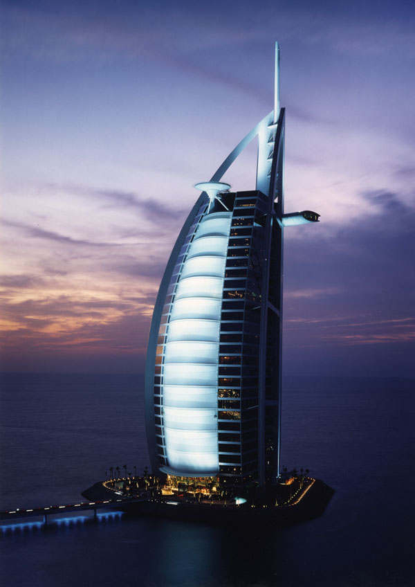 Burj Al Arab, UAE, ALPOLIC, LUMIFLON USA, Photography Satoru Mishima, Nikkei BP