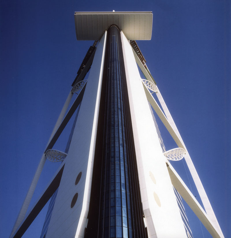 Burj Al Arab, UAE, ALPOLIC, LUMIFLON USA, Photography Satoru Mishima, Nikkei BP