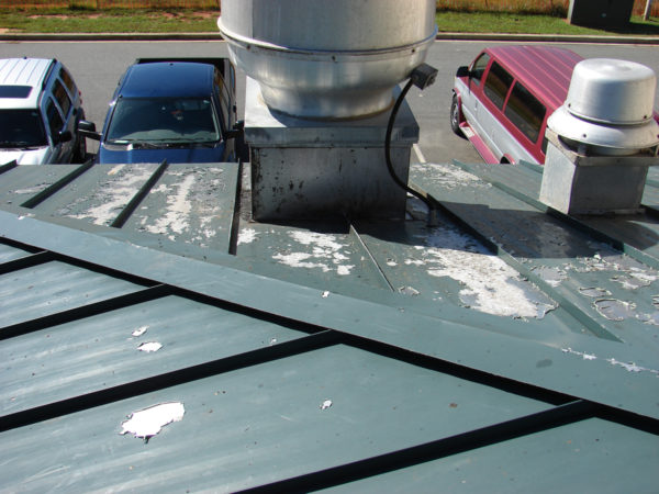 Lumiflon_FEVE_Based_Coatings_Make_Metal_Roof_Restoration_Easy_01