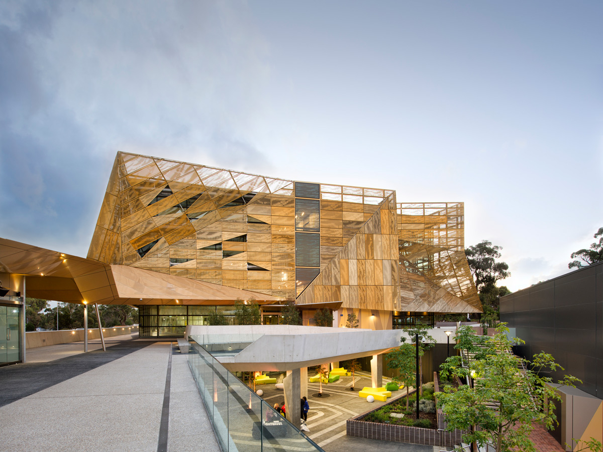 Ngoolark Student Services Building ECU JCY Architects and Urban Designers Perth Australia 2015 Alucobond Aluminum Composite Spectra Lumiflon FEVE Resin