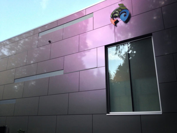 Vancouver_Aquarium_FEVE_Resin_Alucobond_02